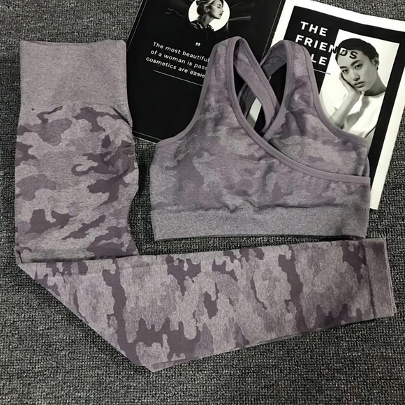 Other - Camo workout set